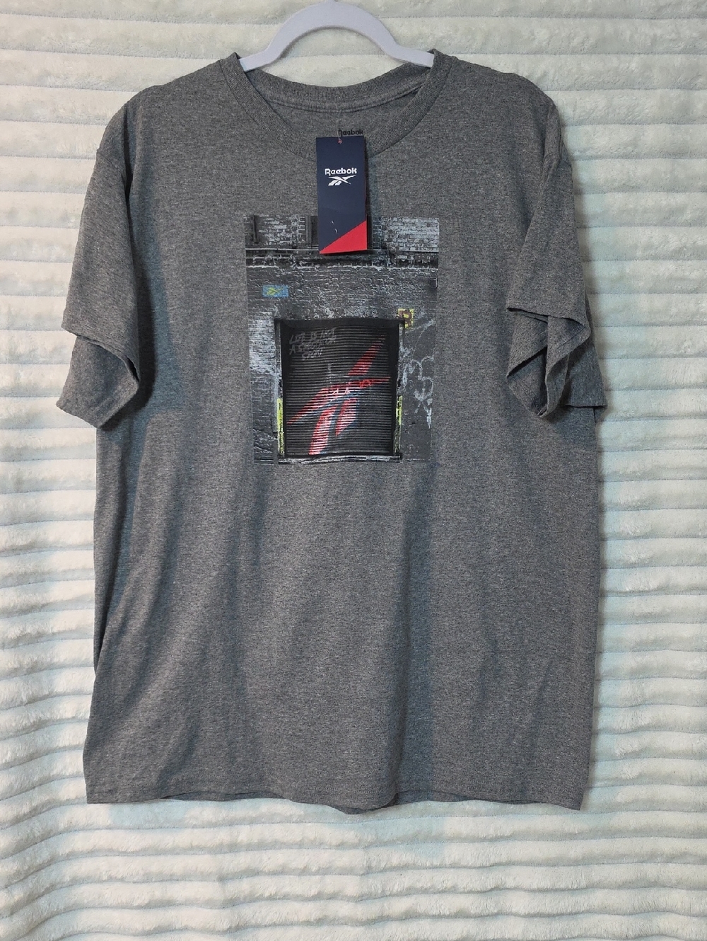 0231 Reebok Gray Short Sleeve Tee with Urban Graphic